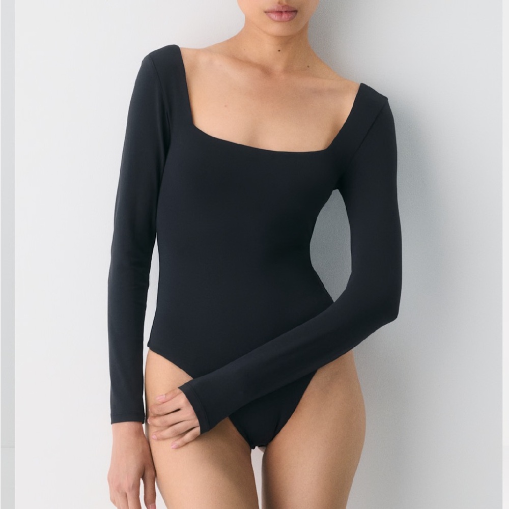 Babaton Black Square Neck Bodysuit